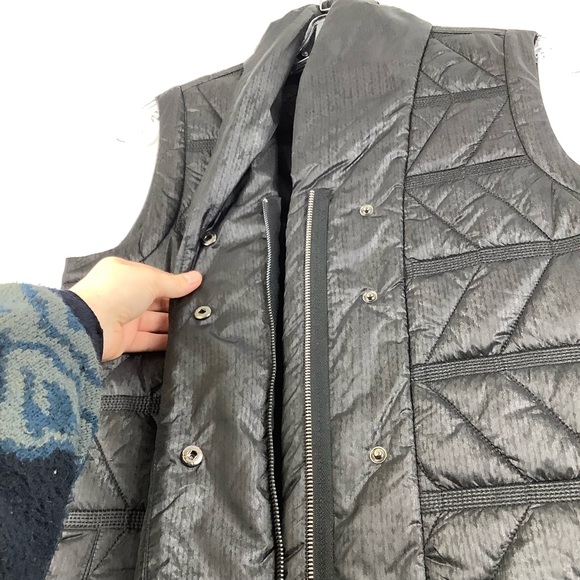 NWT BYLYSE Quilted Long Vest in Black - Picture 5 of 7